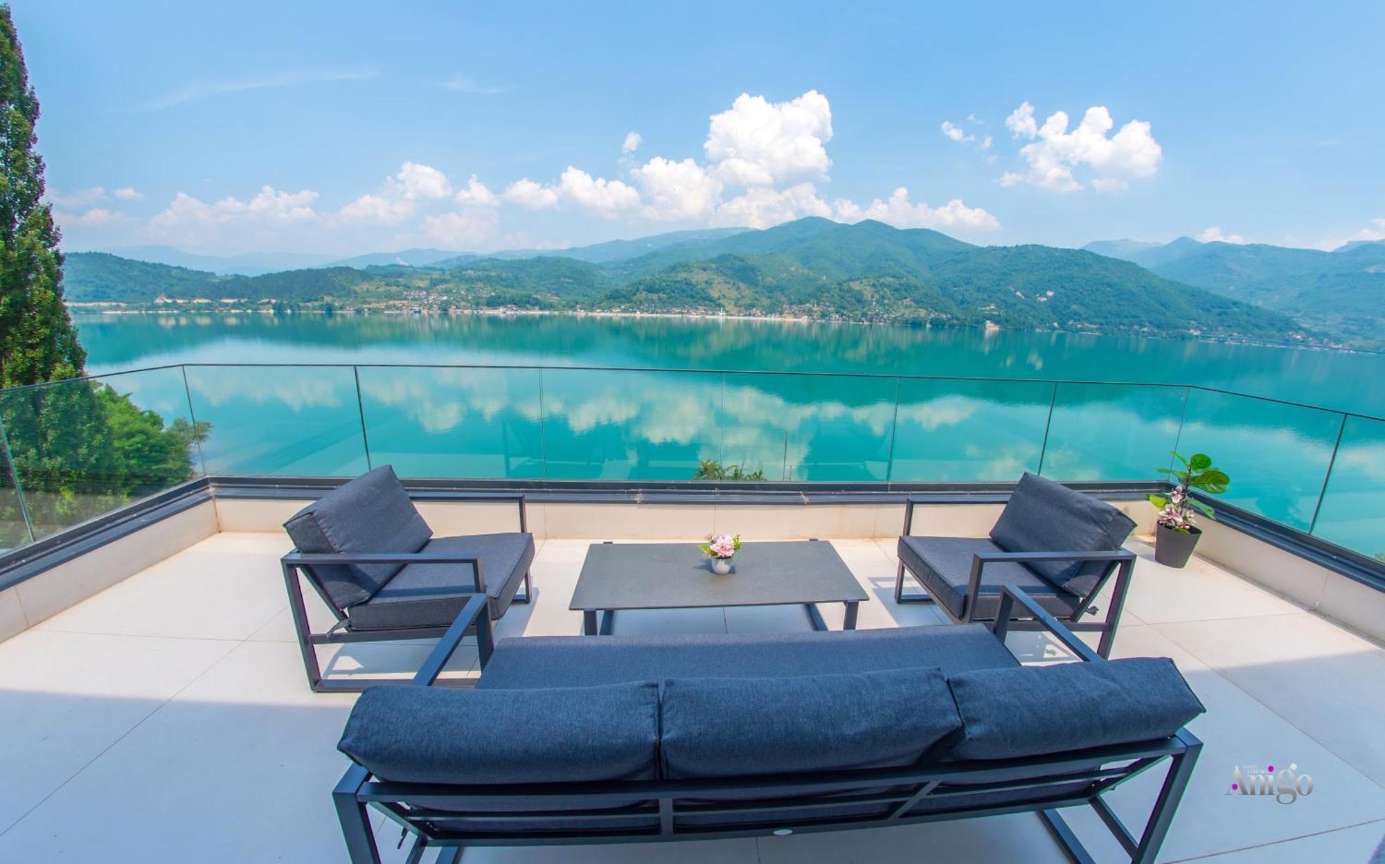 Royal Terrace Apartments Konjic Exteriér fotografie