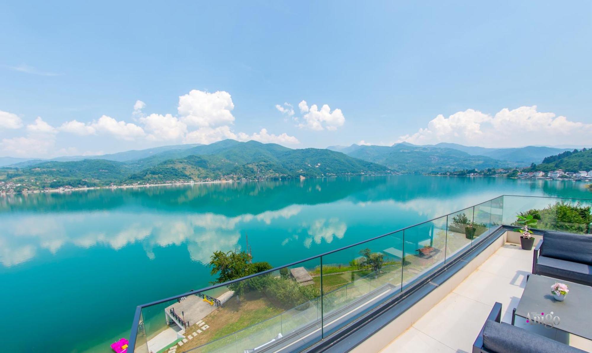 Royal Terrace Apartments Konjic Exteriér fotografie